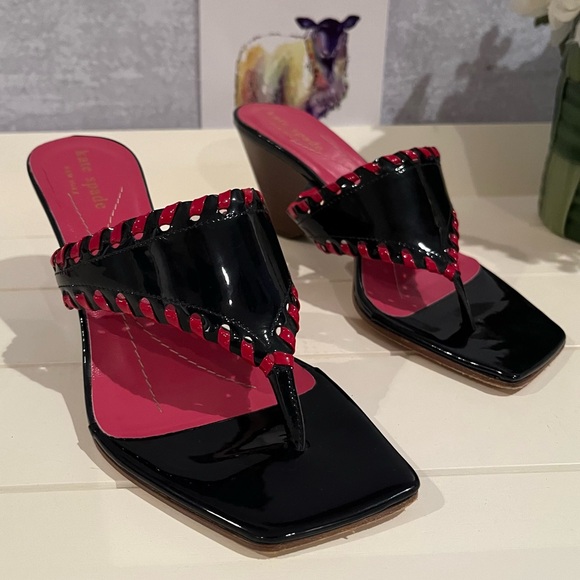 Kate Spade RARE Black and Red Whipstitch Architectural Sandals Sz 6 - Picture 4 of 15